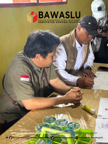 Ketua Bawaslu Kabupaten Sorong Selatan memimpin Pengawasan
